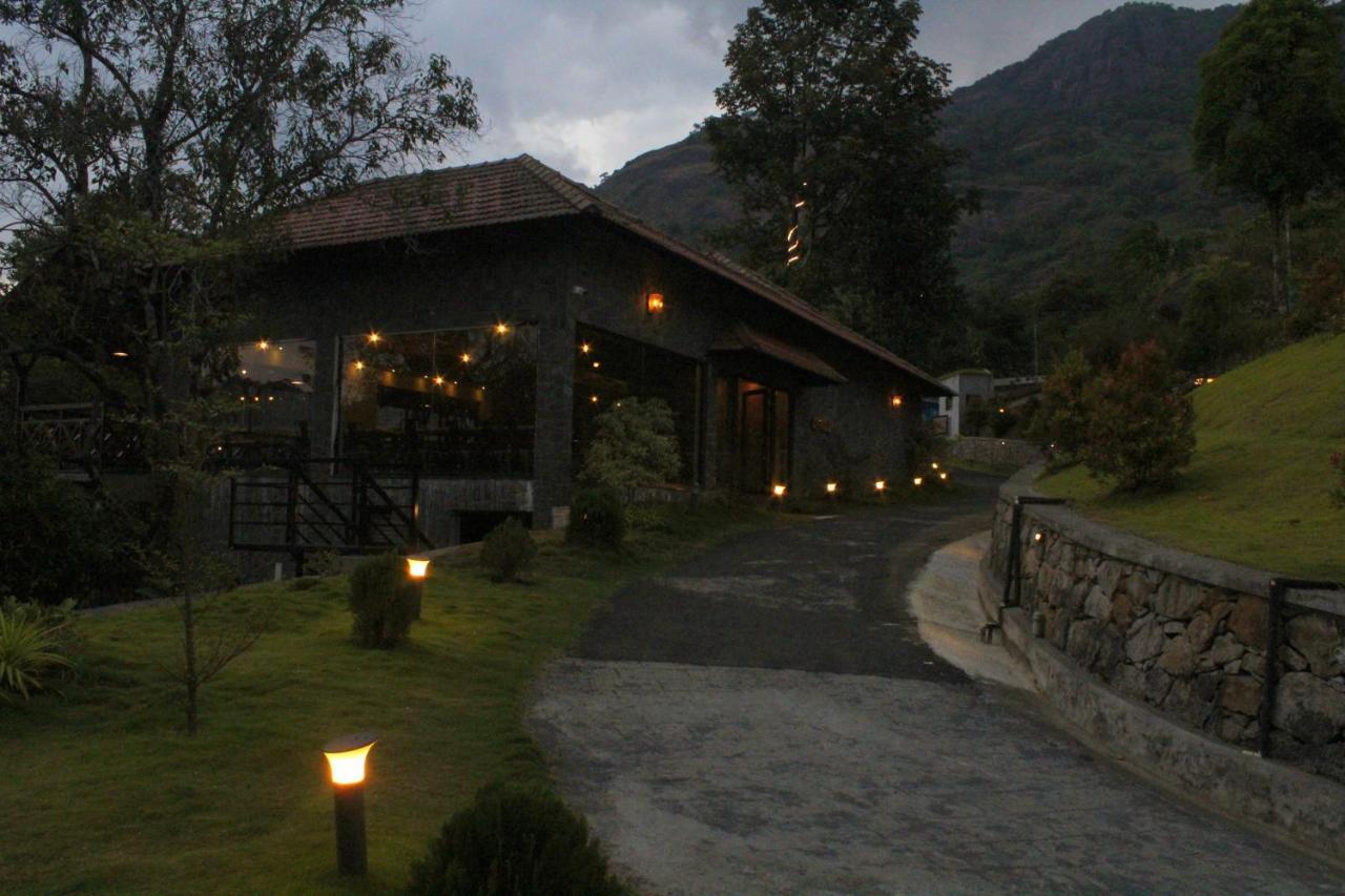 Hotel The Wild Trails Clarks Exotica , Munnar Zewnętrze zdjęcie