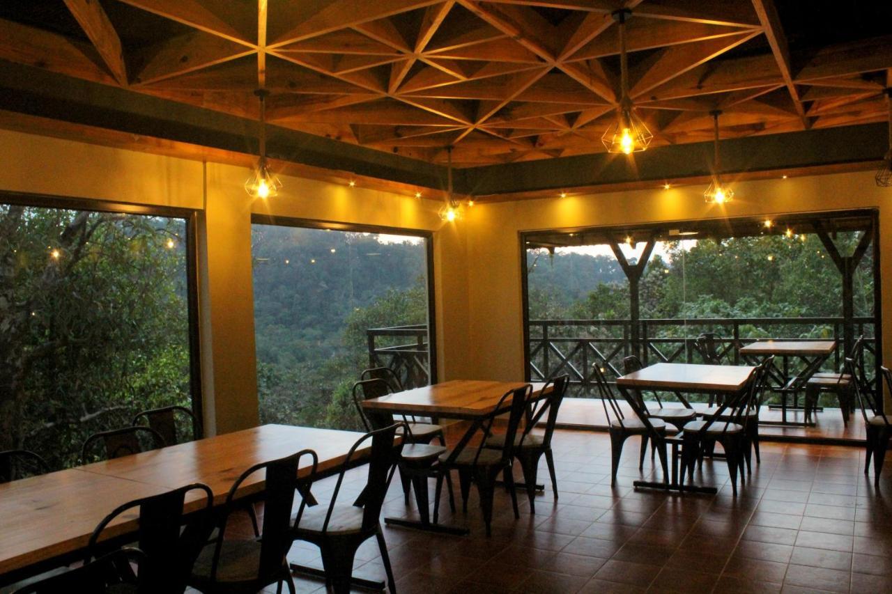 Hotel The Wild Trails Clarks Exotica , Munnar Zewnętrze zdjęcie