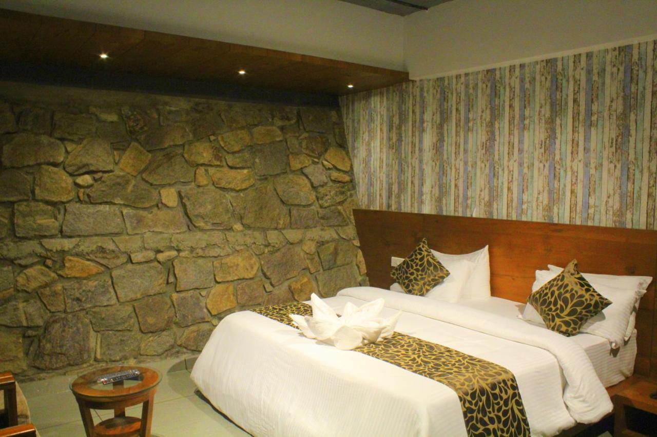 Hotel The Wild Trails Clarks Exotica , Munnar Zewnętrze zdjęcie