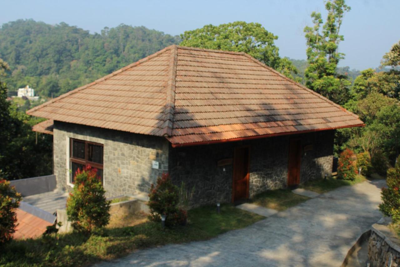 Hotel The Wild Trails Clarks Exotica , Munnar Zewnętrze zdjęcie