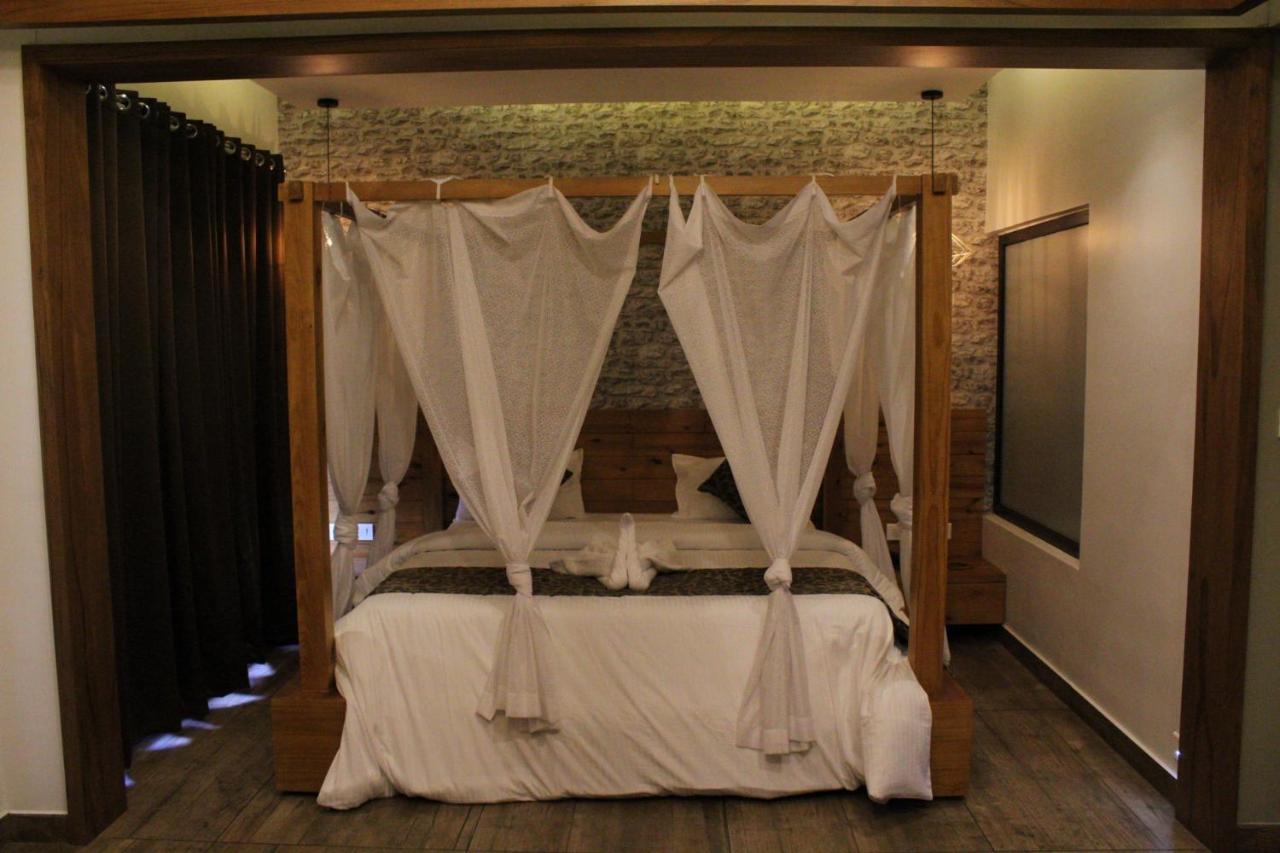 Hotel The Wild Trails Clarks Exotica , Munnar Zewnętrze zdjęcie